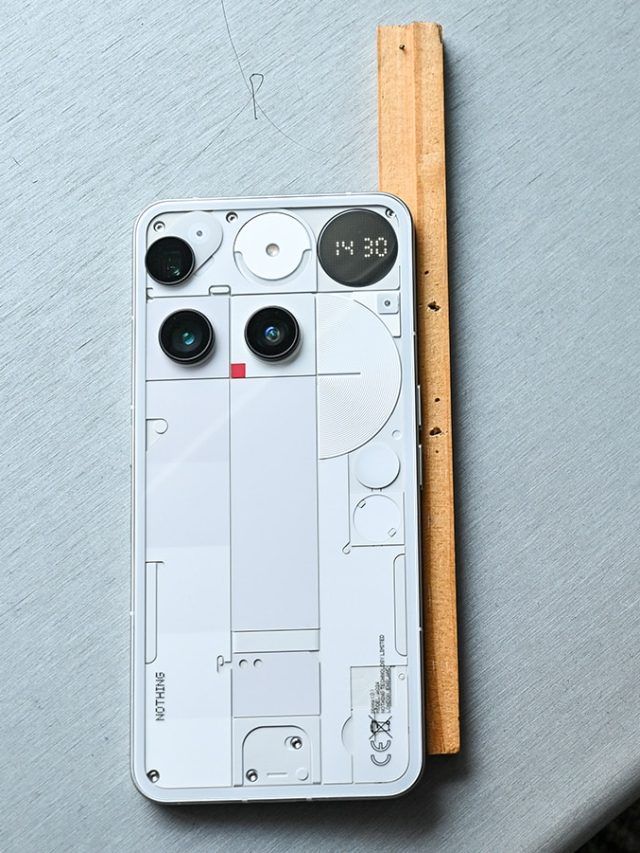 Nothing Phone 3 is available at the lowest price: Details here